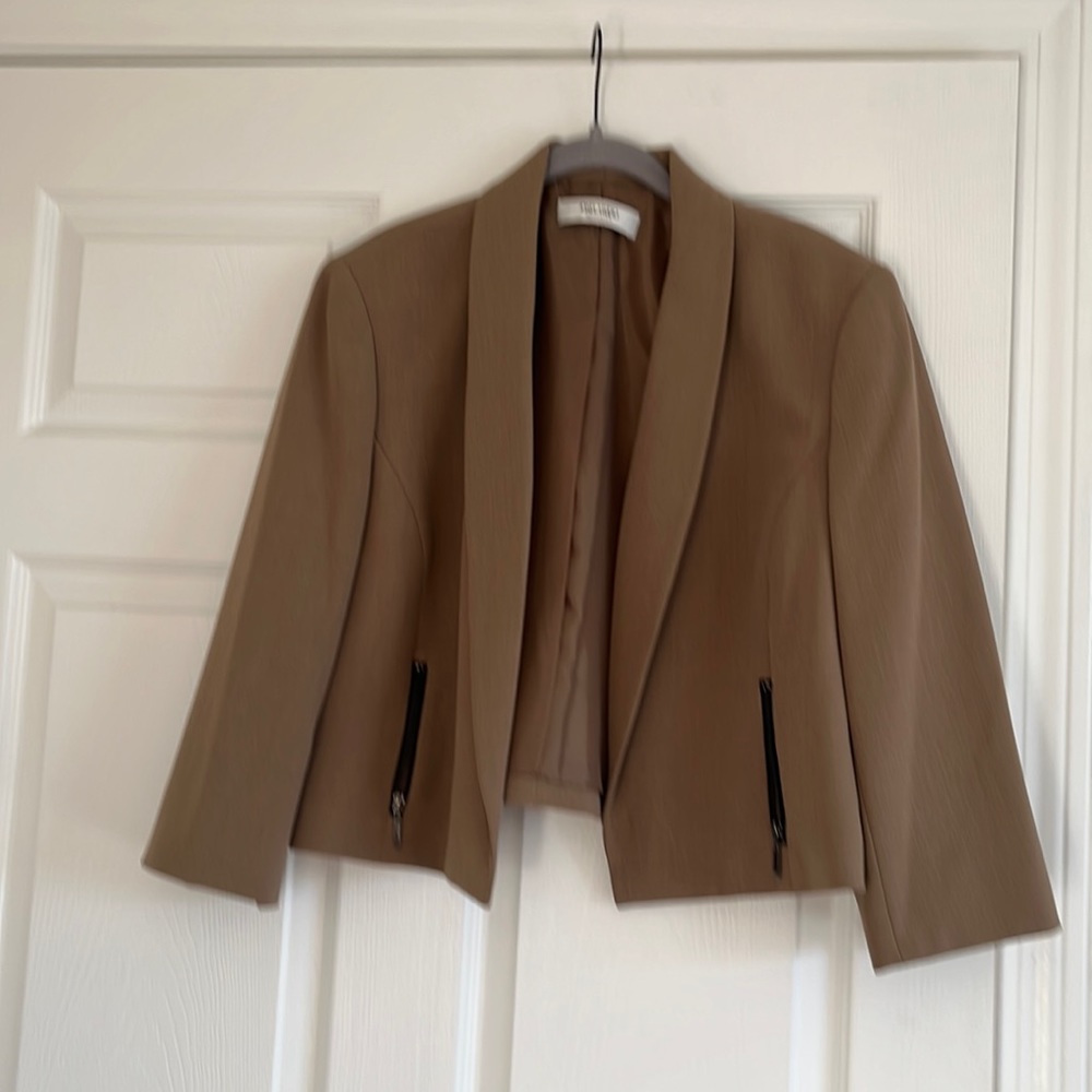 Cropped Fit Blazer